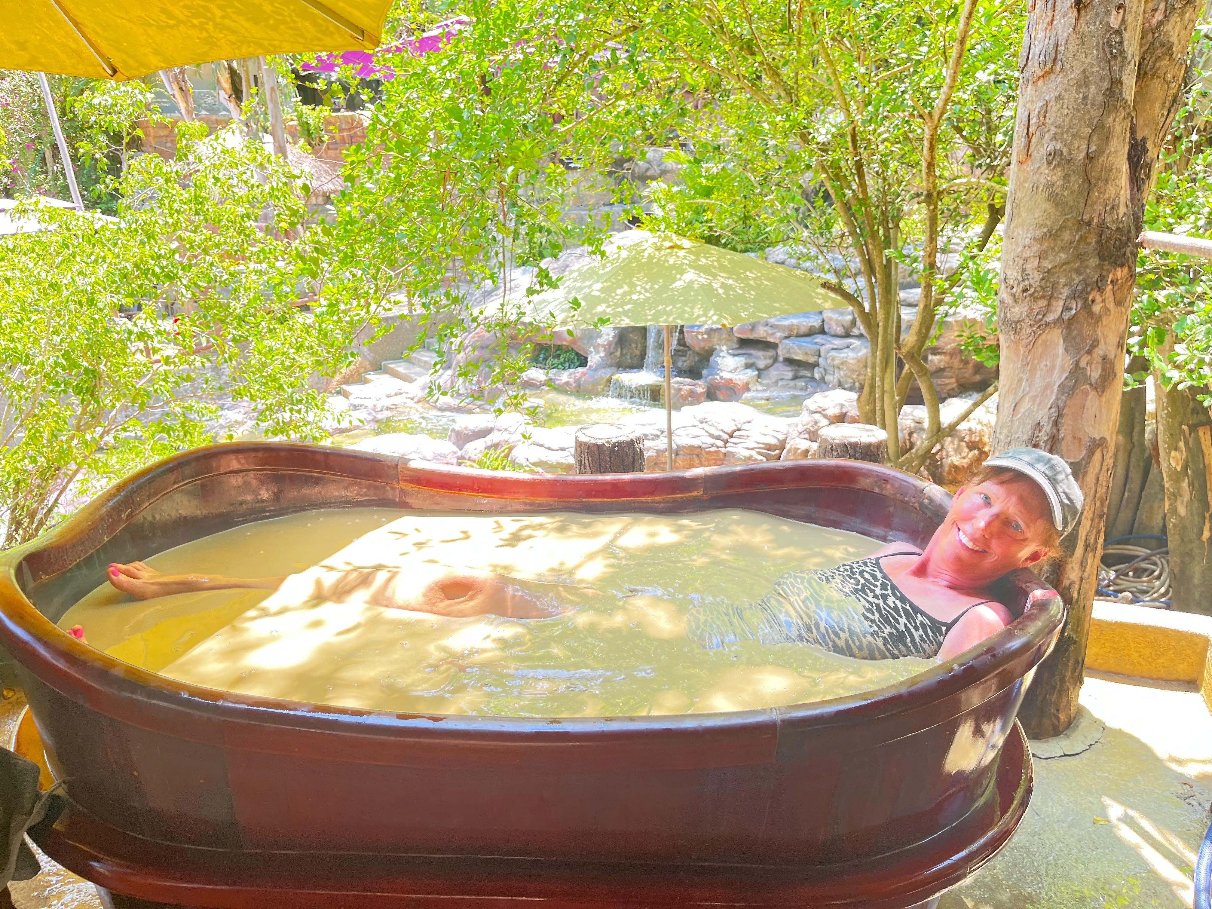 Mineral mud bath experience, Vietnam